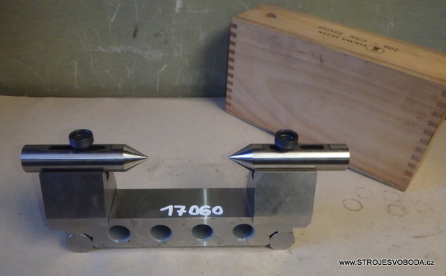 Sinusové pravítko osová vzdálenost válečků 200 (17060 (2).JPG)